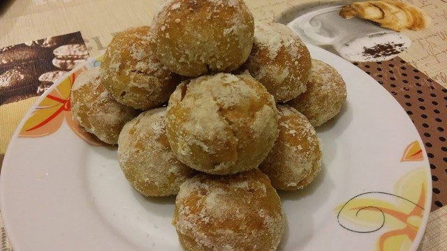 Armenische Kekse mit Walnüssen und Lokum