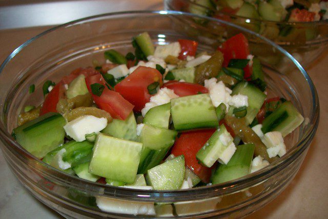Pikanter Schopska Salat