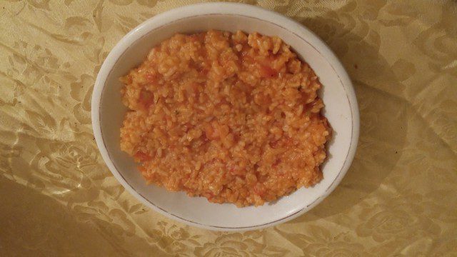 Leckerer Reis mit Tomaten