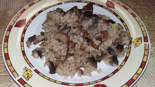 Champignons mit Reis im Backofen