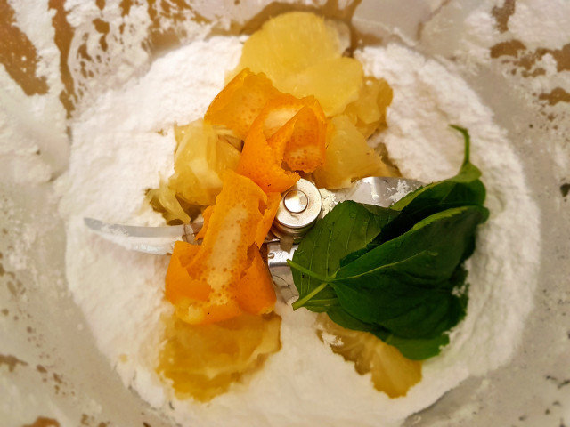 Zitronensorbet mit Minze und Limoncello