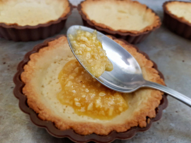 Tartelettes mit Heidelbeeren und Cashew Frangipane