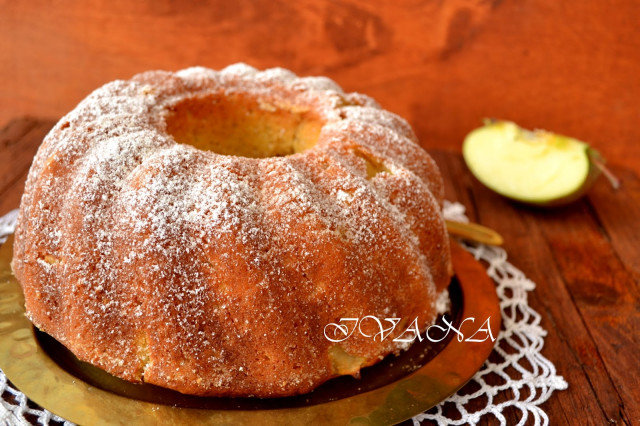 Leckerer Apfelkuchen mit Joghurt