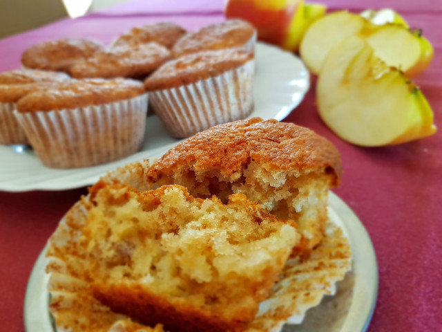 Muffins mit Apfel und Zimt