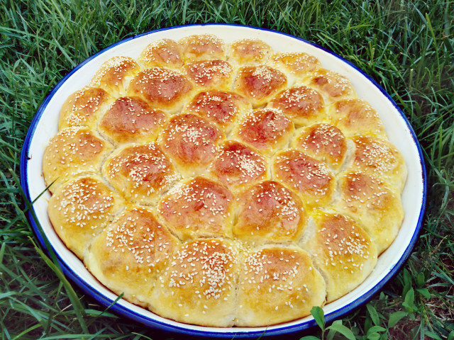 Türkische Brötchen mit Sesam