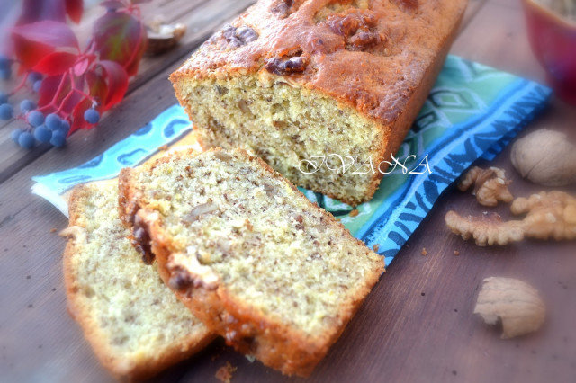 Pandispan Kuchen mit Walnüssen nach altem Rezept