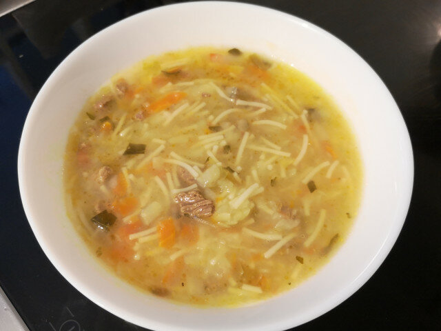 Rinderzungensuppe