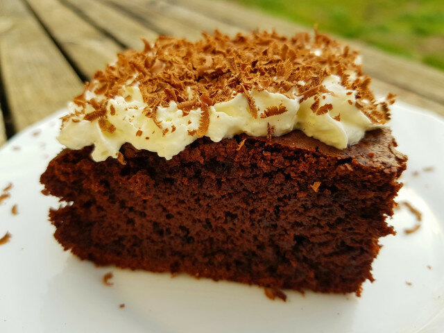Kuchen mit Zartbitterschokolade