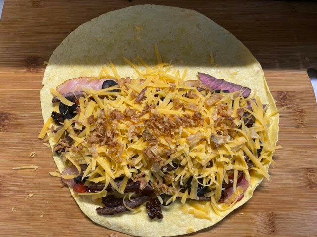 Enchiladas mit Rindfleisch und Bacon