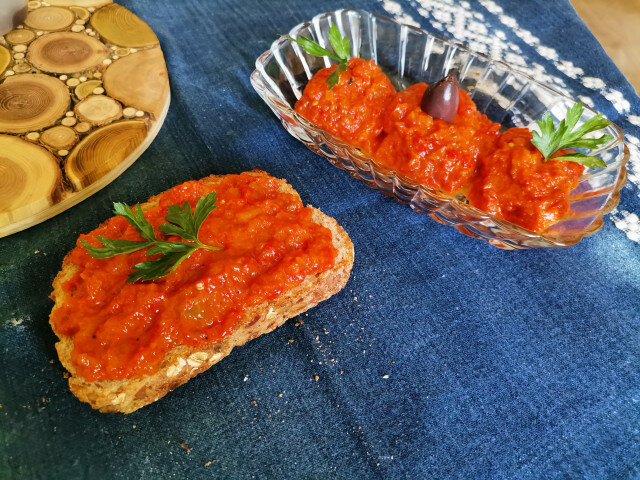 Serbisches Ajvar nach altem Rezept