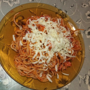 Bucatini all’amatriciana - Pasta mit Tomaten-Speck-Sauce